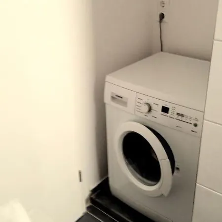 2 Ensingerstrtasse Apartment
